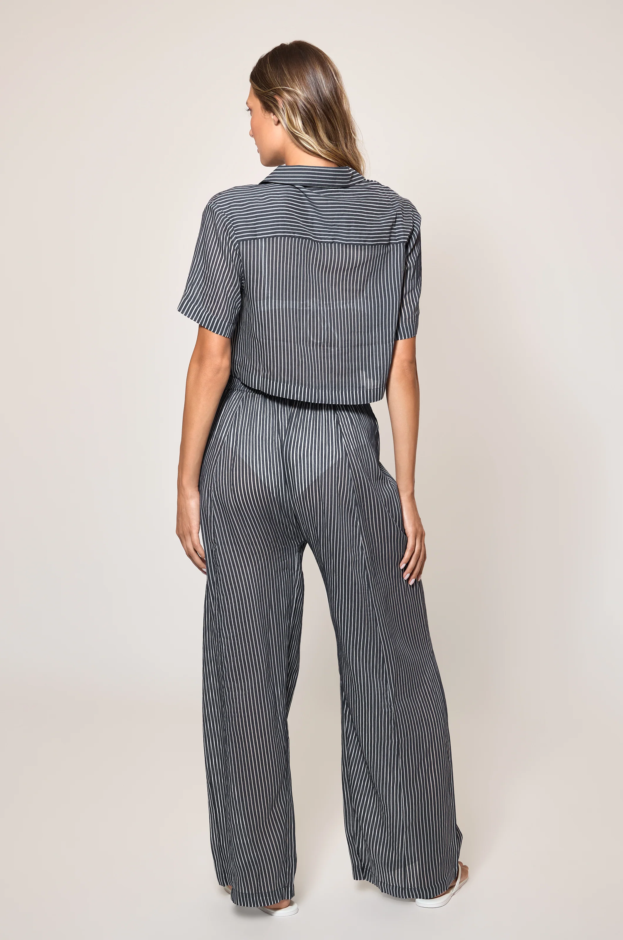 LE BOY SHORT SLEEVE CROPPED SHIRT - Image 4