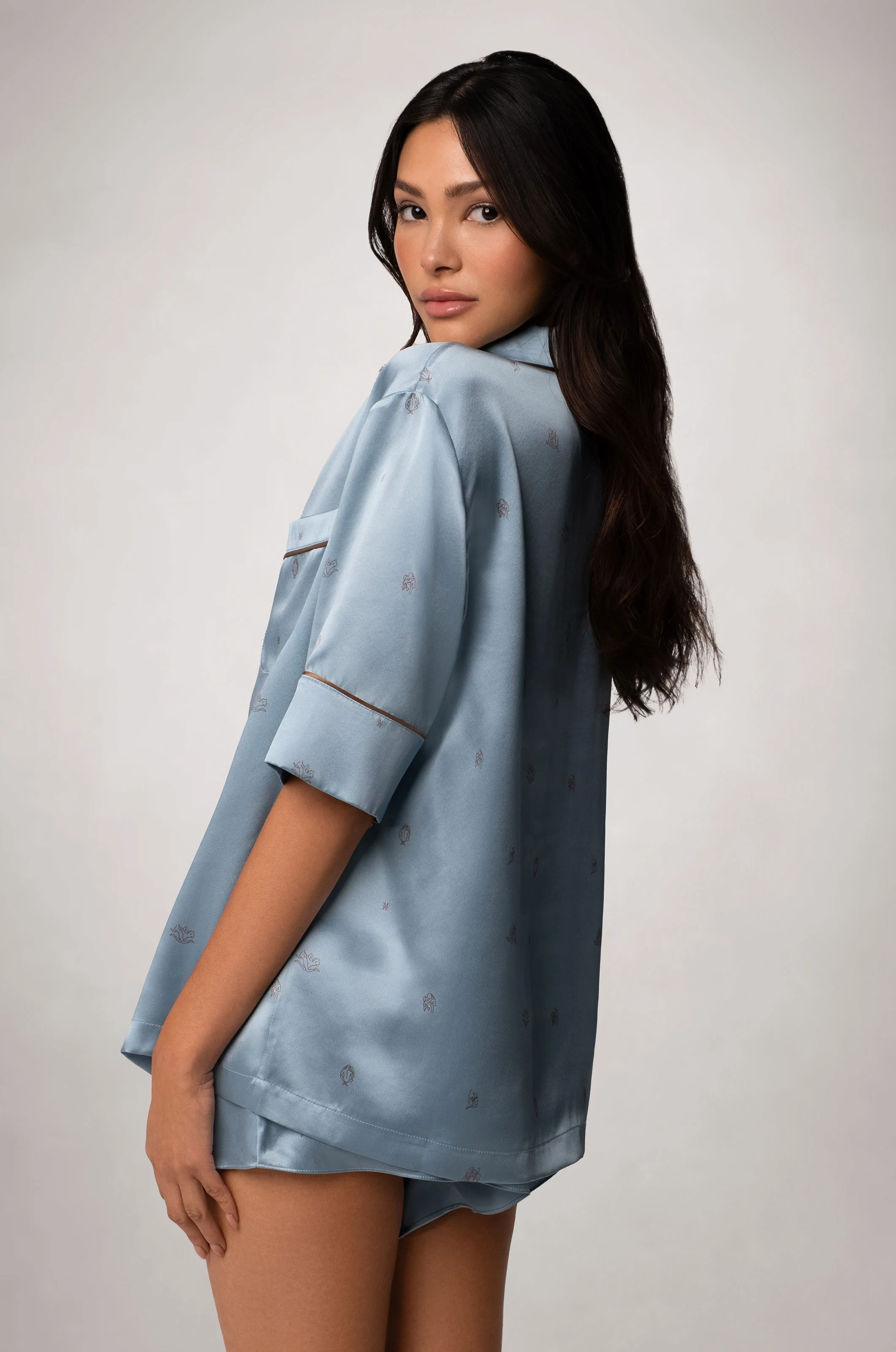 SILK LOUNGE LES PARTENAIRES SHORT SLEEVE PJ TOP - Image 3