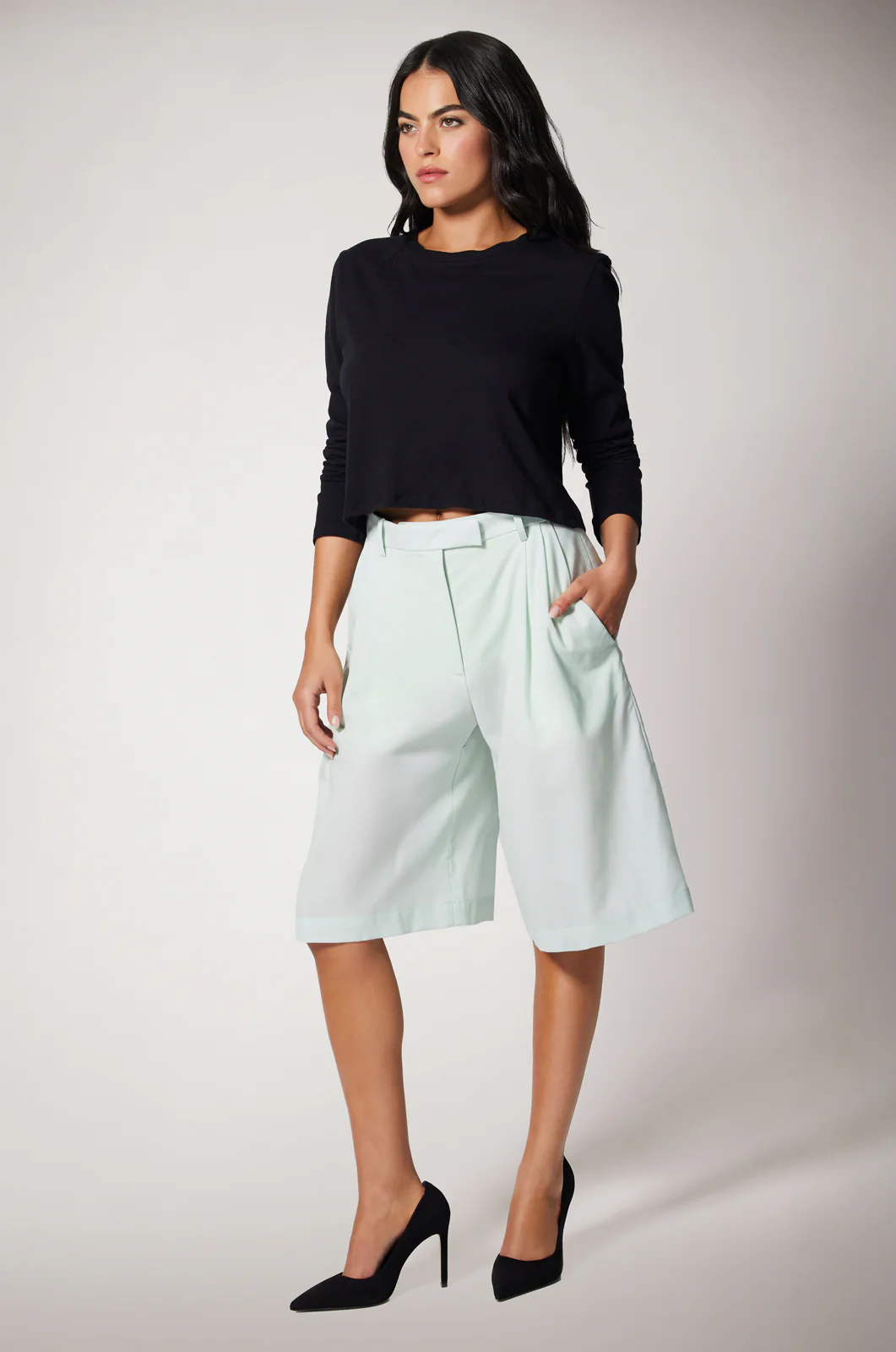 SUITING BERMUDA SHORTS